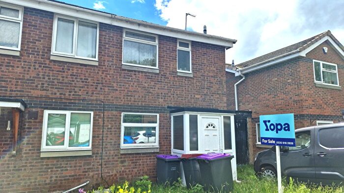 2 Bedroom Semi-Detached House For Sale In Boscobel Close, Telford, TF3