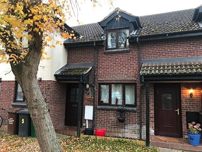 2 Bedroom House To Rent In The Shieling, Hatton, DE65