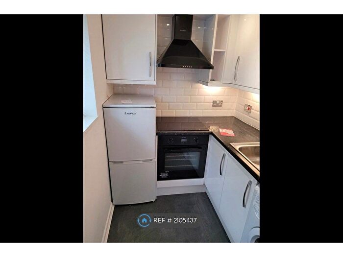 Studio To Rent In Osborn Court, Portsmouth, PO3