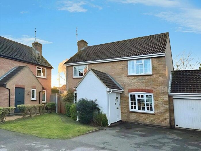4 Bedroom Detached House To Rent In Palmers Croft, Chelmsford, CM2