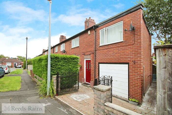 3 Bedroom End Of Terrace House To Rent In Spinney Mead, Macclesfield, Cheshire, SK10