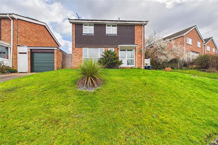 4 Bedroom Detached House For Sale In Alders View Drive, East Grinstead, West Sussex, RH19