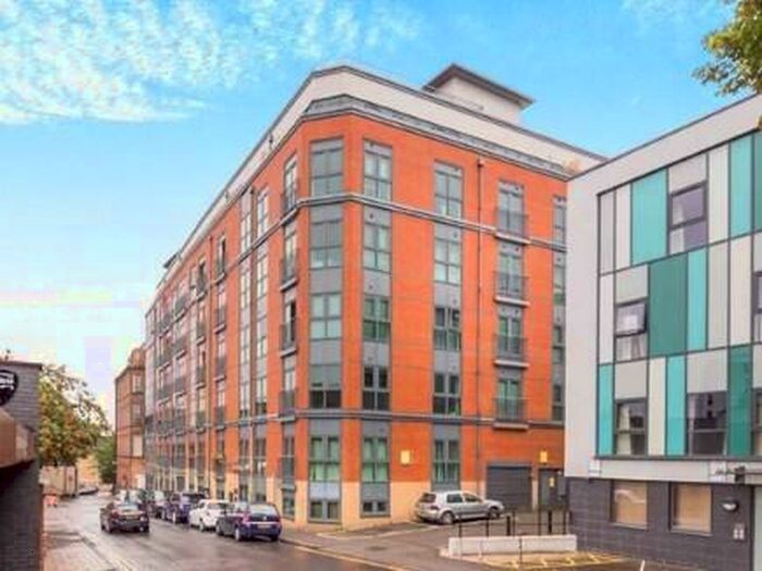 2 Bedroom Flat To Rent In The Habitat, Nottingham City Centre, NG1