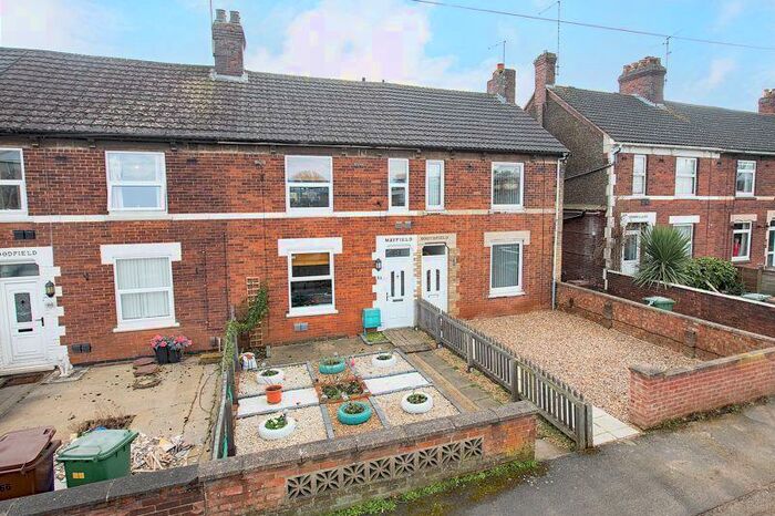 3 Bedroom Terraced House For Sale In Weldon Road, Corby, NN17