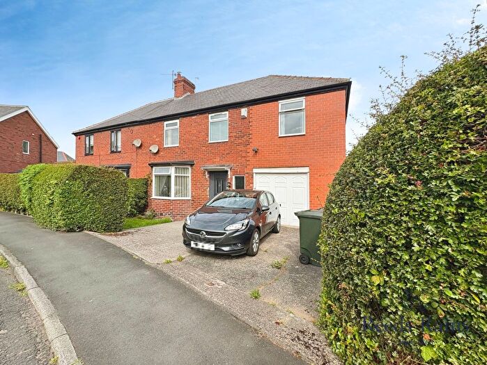 4 Bedroom Semi-Detached House For Sale In Windsor Crescent, Newcastle Upon Tyne, Tyne And Wear, NE5