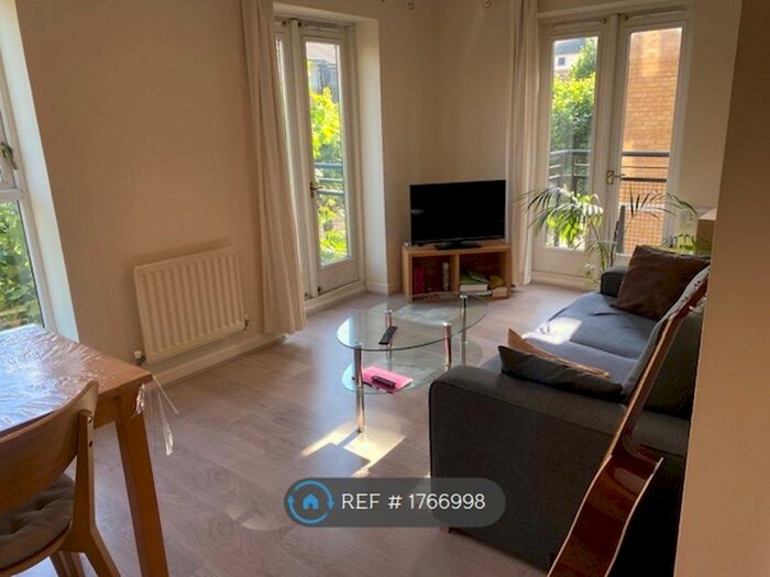 2 Bedroom Flat To Rent In Britannia Village, London, E16