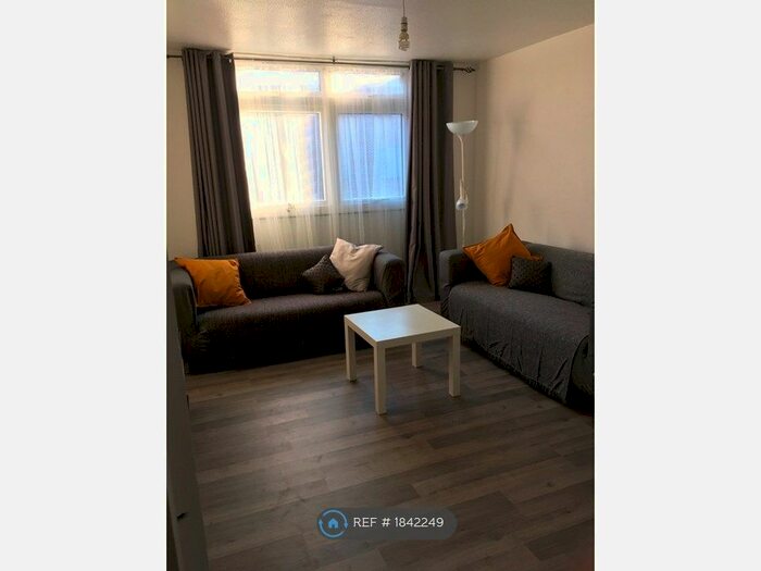 1 Bedroom Flat To Rent In Langham Road, London, N15