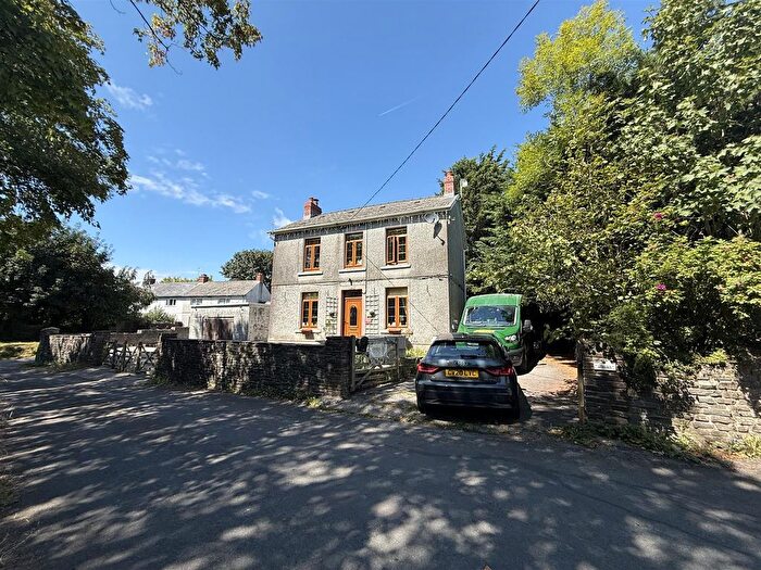 3 Bedroom Detached House For Sale In Pinged, Burry Port, SA16
