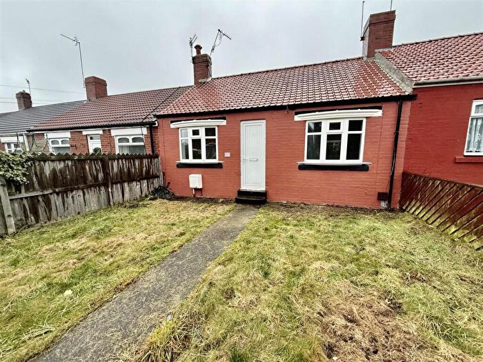 3 Bedroom Terraced Bungalow For Sale In Sutherland Street, Seaham, SR7