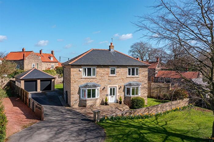 4 Bedroom Property For Sale In Town Green, Manfield, Darlington, DL2