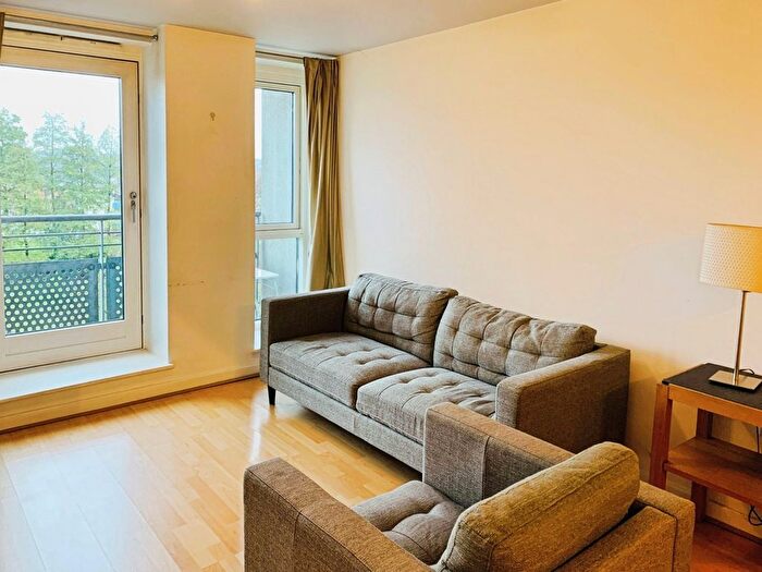 1 Bedroom Flat To Rent In Aspect, Leeds, LS2