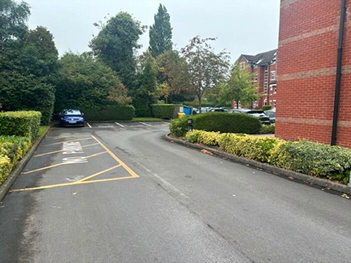 2 Bedroom Apartment To Rent In , Parrs Road, M20