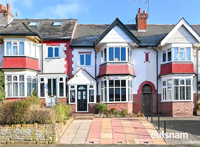 3 Bedroom Terraced House For Sale In Beechwood Road, Bearwood, West Midlands, B67