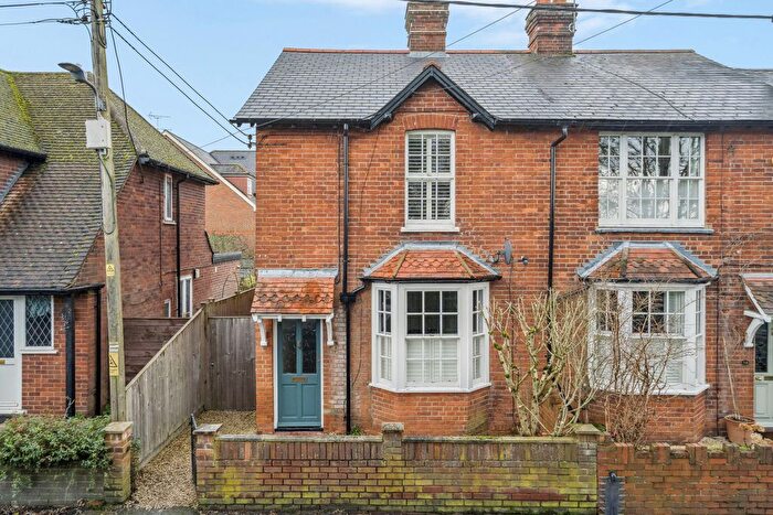 2 Bedroom Semi-Detached House For Sale In Crown Road, Marlow, SL7