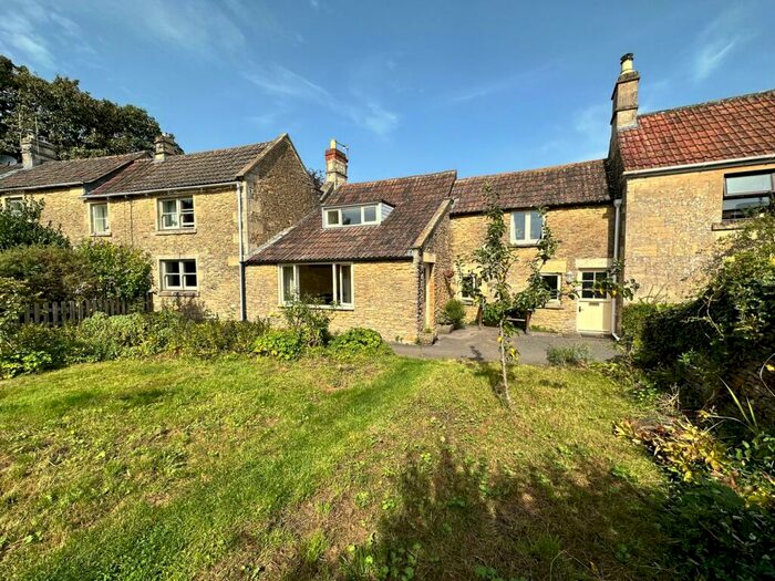 2 Bedroom Cottage For Sale In Woolley Street, Bradford-on-Avon, BA15