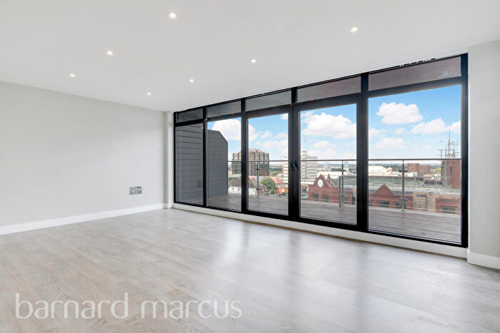 2 Bedroom Flat To Rent In Carshalton Road, Sutton, SM1