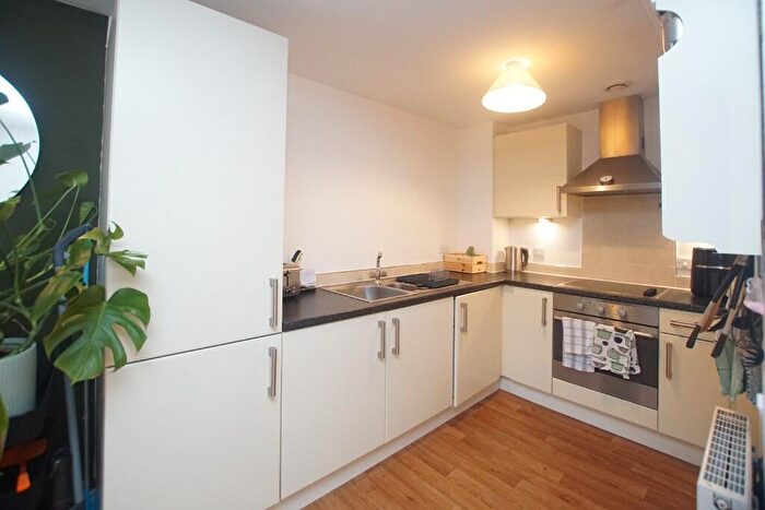 2 Bedroom Apartment To Rent In **Parking** Kinderlee Way, Chisworth, SK13