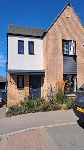 3 Bedroom Detached House For Sale In Wilcox Drive, St. Neots, PE19