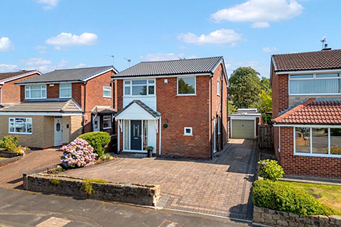 3 Bedroom Detached House For Sale In South Drive, Harwood, Bolton, BL2