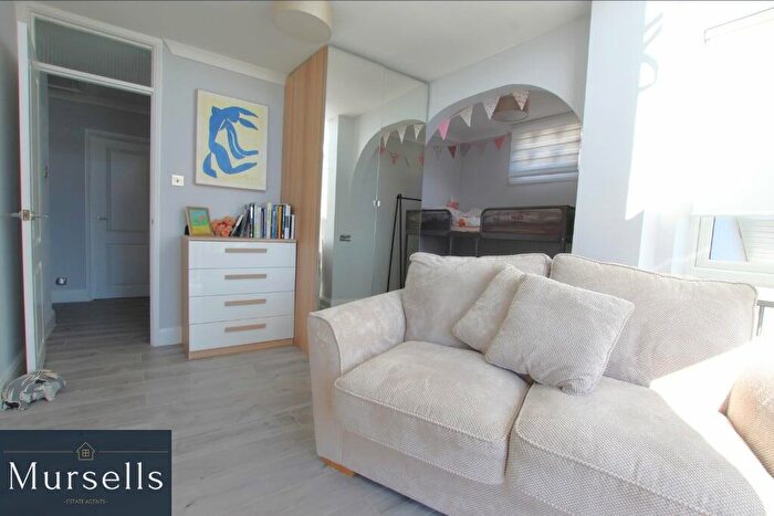 4 Bedroom Detached House For Sale In Middle Road, Lytchett Matravers, Poole, BH16