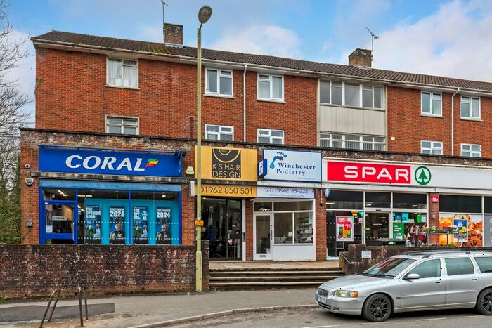 3 Bedroom Maisonette To Rent In Stoney Lane, Winchester, SO22