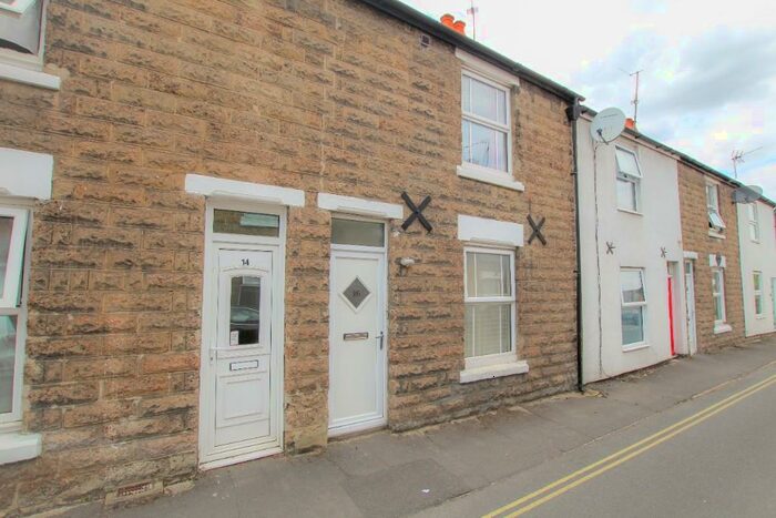 1 Bedroom Flat To Rent In St. Nicholas Road, Newbury, Berkshire, RG14