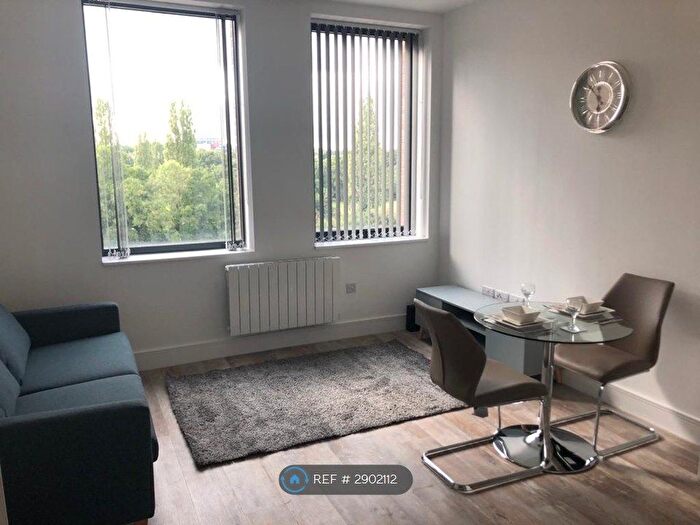 1 Bedroom Flat To Rent In Coventry Road, Birmingham, B26
