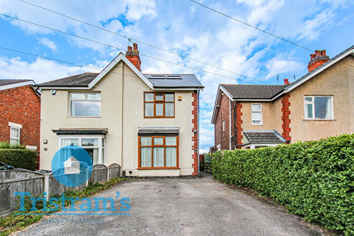 4 Bedroom Semi-Detached House To Rent In The Hollow, Mickleover, DE3