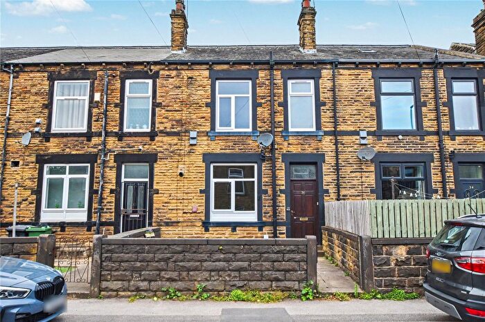 1 Bedroom Terraced House For Sale In Scotchman Lane, Morley, Leeds, West Yorkshire, LS27