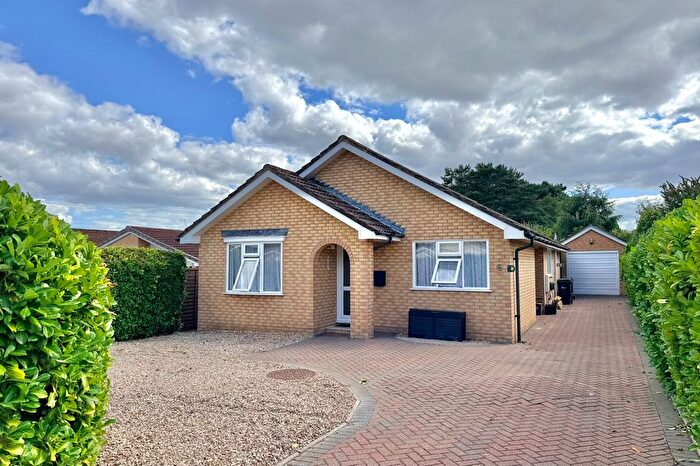 3 Bedroom Detached Bungalow For Sale In Fairwood Road, Verwood, BH31