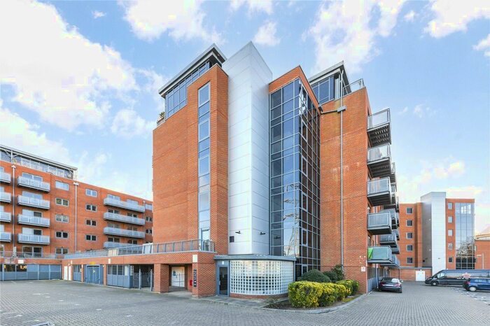 1 Bedroom Flat To Rent In Chapter Way, Wimbledon SW19