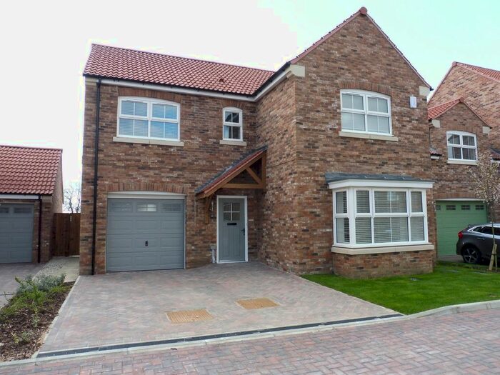 4 Bedroom Detached House To Rent In Orchard Park, Ulleskelf, LS24