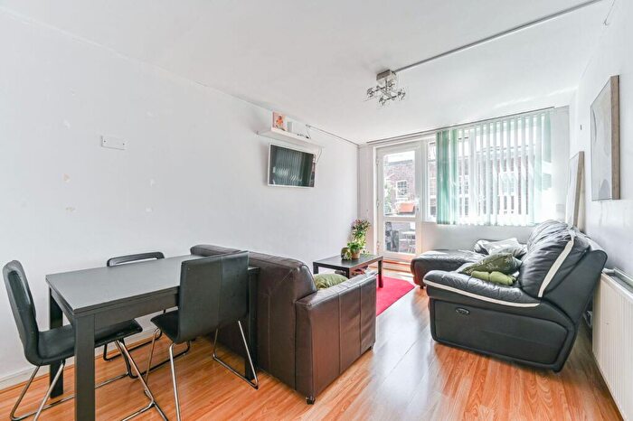 1 Bedroom Flat To Rent In Chart Street, , Old Street, London, N1