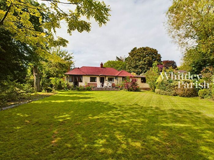 4 Bedroom Bungalow For Sale In Flordon Road, Newton Flotman, Norwich, NR15