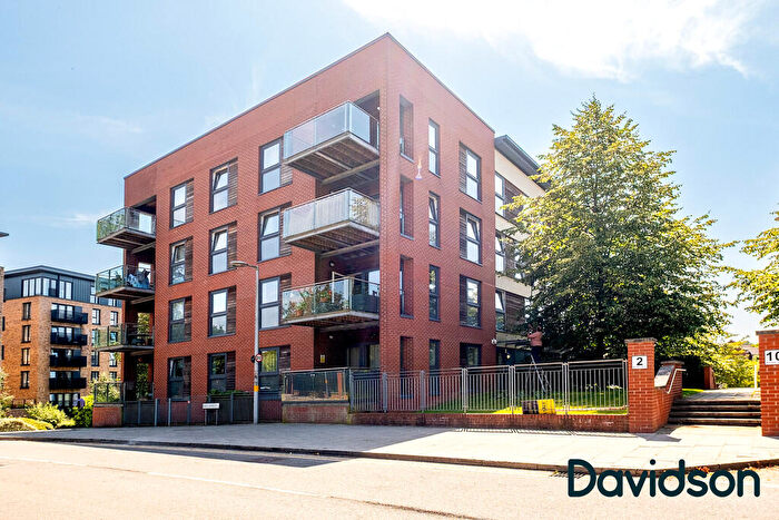 2 Bedroom Apartment For Sale In Bell Barn Road, Park Central, Edgbaston, B15