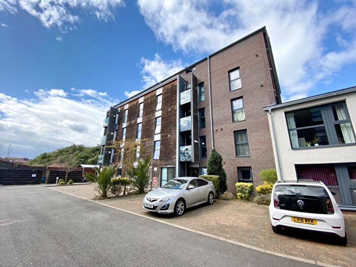 1 Bedroom Apartment To Rent In Harburside, Great Western House, BS1