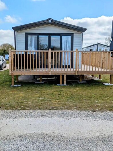 2 Bedroom Mobile Home For Sale In Springfield Retreat, Tedburn St Mary, Exeter, Devon, EX6