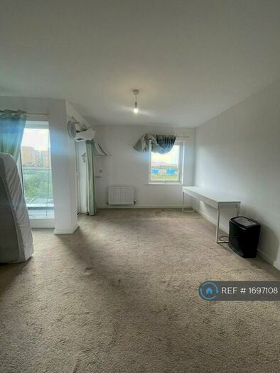 Studio To Rent In Chilworth Place, Barking, IG11