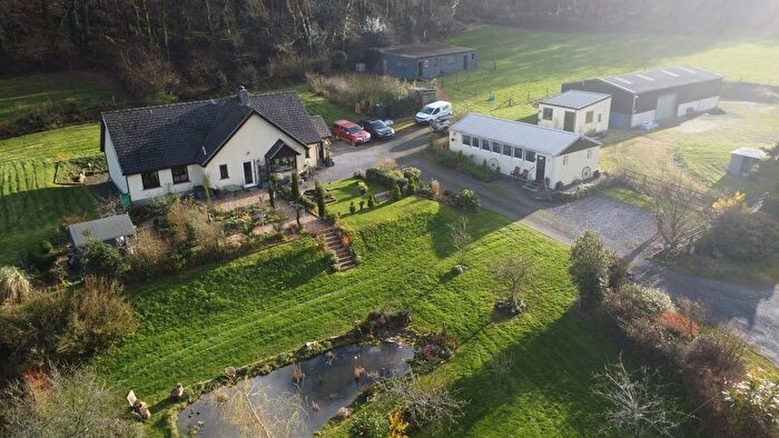 3 Bedroom Farm For Sale In St Clears, Carmarthen, SA33