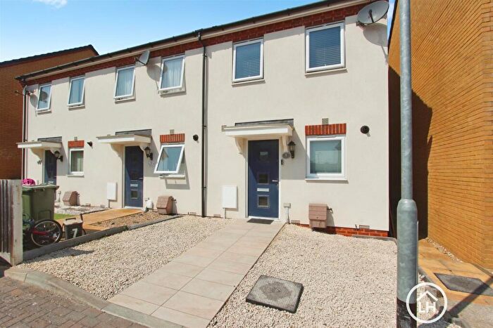 2 Bedroom House For Sale In Bowater Close, Sittingbourne, ME10
