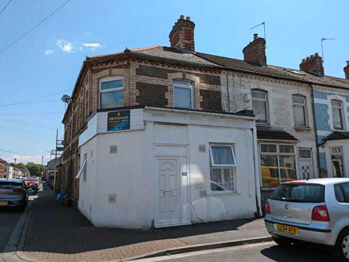 1 Bedroom Flat To Rent In Railway Street, Cardiff, CF24