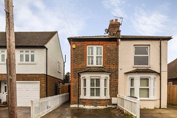 3 Bedroom Semi-Detached House To Rent In Tolworth Park Road, Surbiton, KT6
