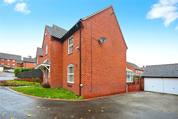 4 Bedroom Detached House For Sale In Foxglove Grove, Mansfield Woodhouse, Mansfield, Nottinghamshire, NG19