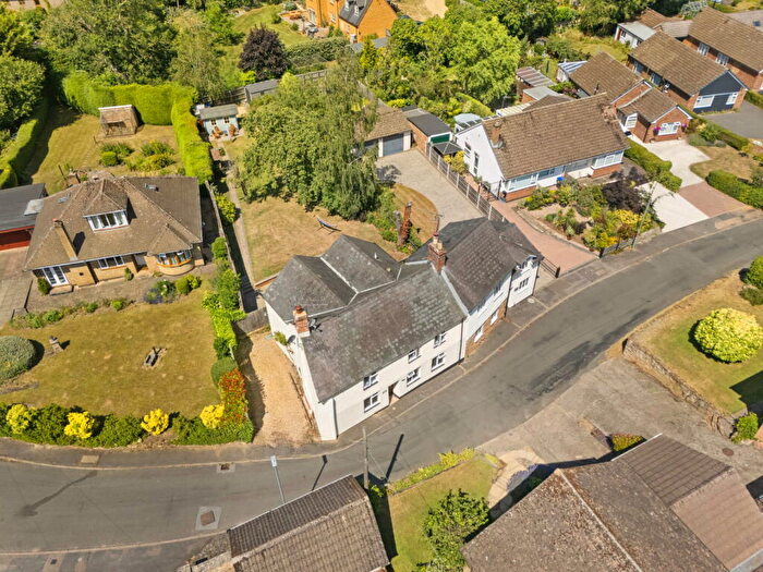 4 Bedroom Cottage For Sale In Orchard Street, Drayton, Daventry, NN11