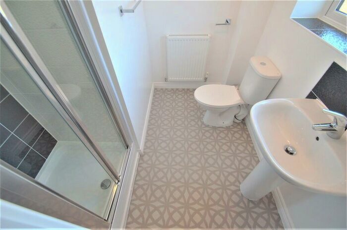 6 Bedroom Detached House To Rent In Cheshire Close, Coventry, CV3
