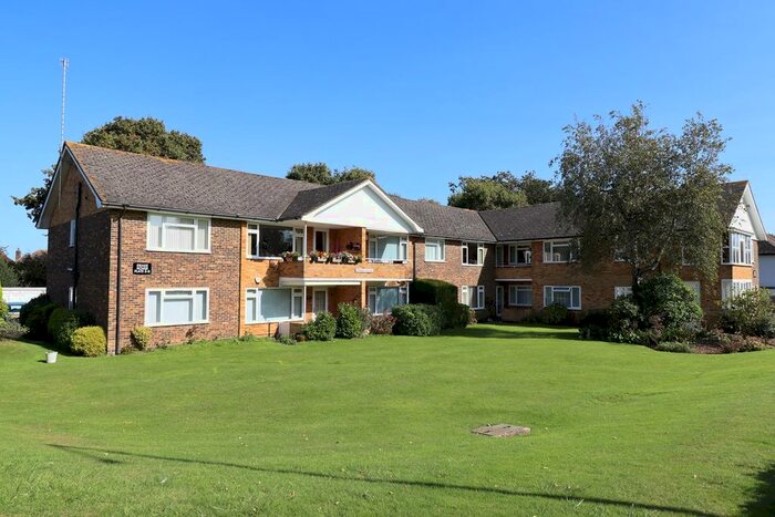 2 Bedroom Flat To Rent In Drake House, Birkdale, Bexhill-On-Sea, TN39