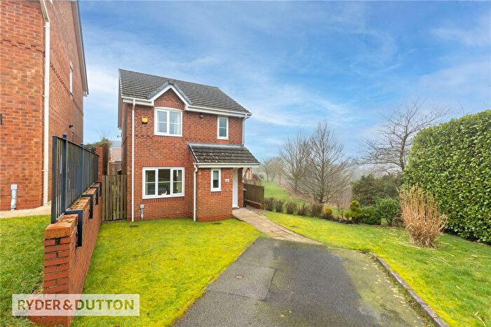 3 Bedroom Detached House For Sale In Repton Close, Bacup, Lancashire, OL13