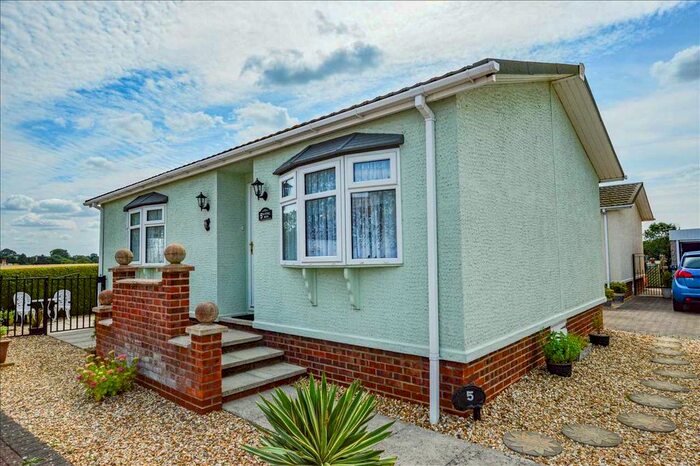 2 Bedroom Park Home For Sale In Main Street, Normanton, Grantham, NG32