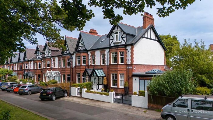 6 Bedroom End Of Terrace House For Sale In Roker Park Terrace, Roker, Sunderland, SR6