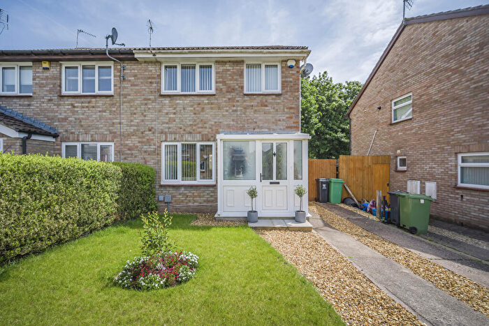 3 Bedroom Semi Detached House For Sale In Guenever Close, Thornhill, Cardiff, CF14
